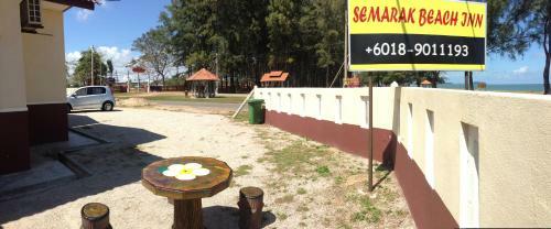 Posada Semarak Beach Inn