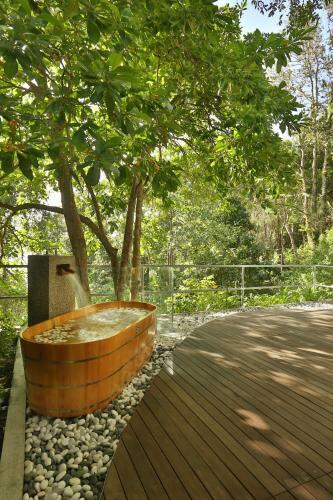 Ambong Pool Villas - Private Pool
