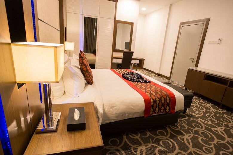 Adya Hotel Chenang