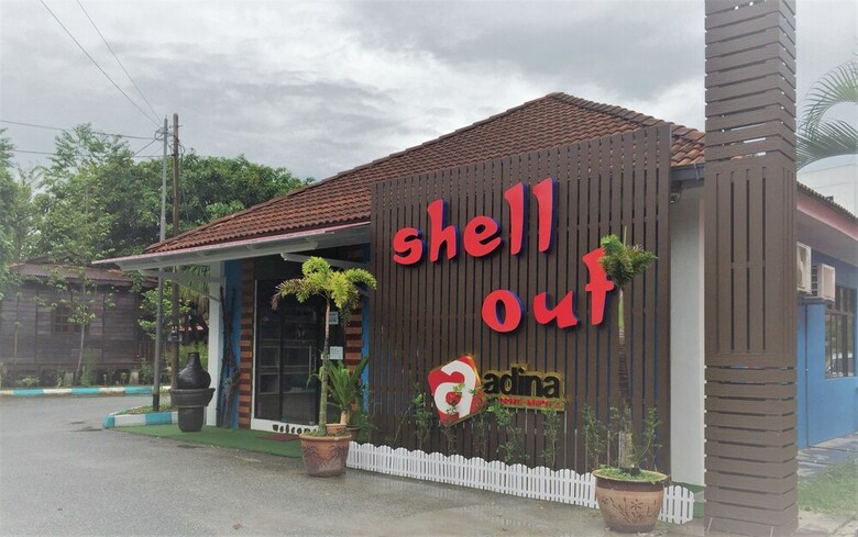 Shell Out Cenang Beach Resort