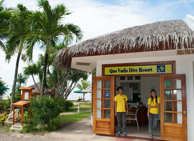Hotel Quo Vadis Dive Resort