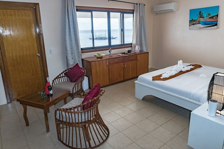 Hotel Quo Vadis Dive Resort