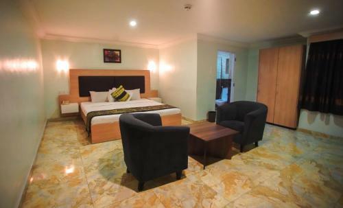 Visa Karena Hotels