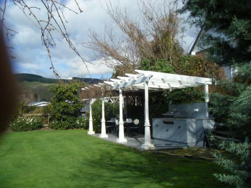 Country Lane Homestay B&B