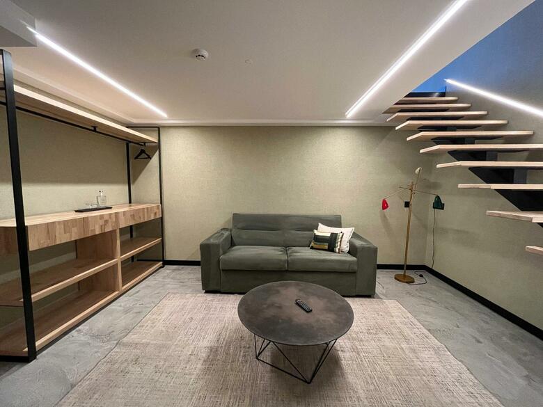 Hostal West Beach Hostel