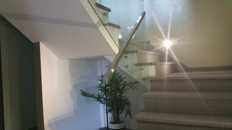 Hostal West Beach Hostel