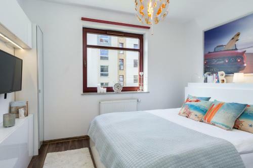 Elite Apartments By The River Bikes&xbox&playstation&rollerblades