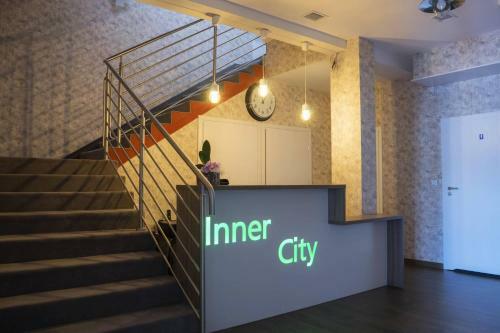 Hotel Inner City