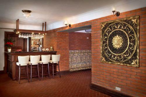 Hostal Dw�r Many