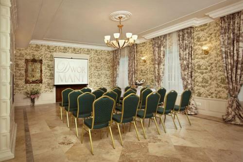 Hostal Dw�r Many
