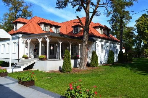 Hostal Dw�r Many