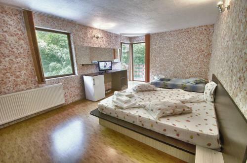 Hostal Pension President