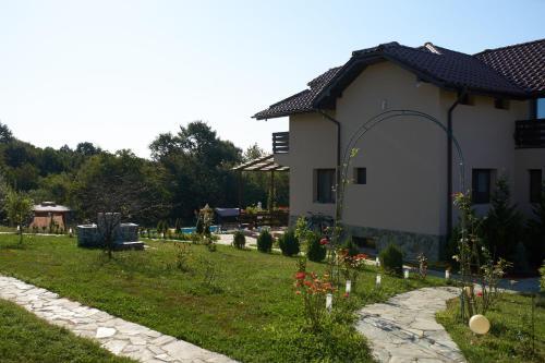 Hostal Pensiunea Iulia