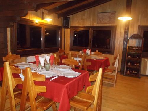 Hostal Pensiunea Casa Ancutei