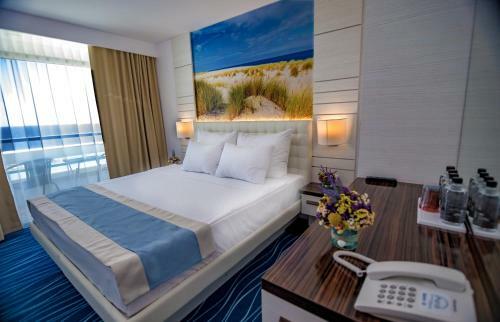 Hotel Mera Onix