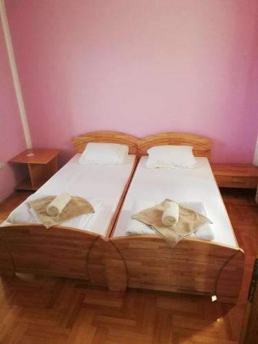 Hostal Guesthouse Rodjak Sa Sela