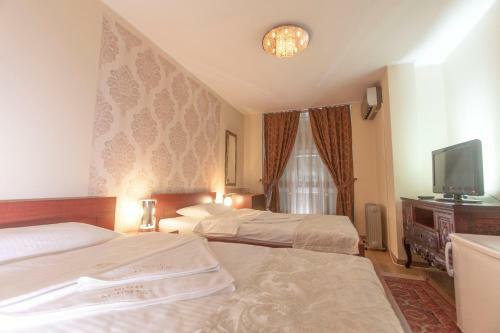 B&B Agu?evi?