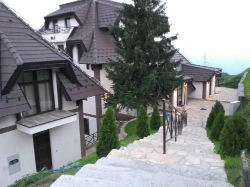 Dvori Apartments