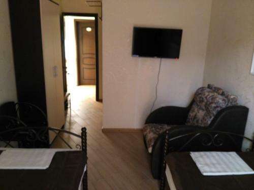 Hostal Guesthouse Milana