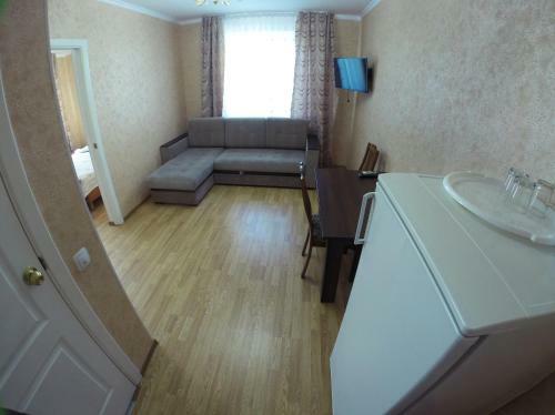 Hostal Guest House Equator