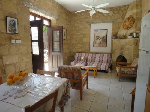 Apartamento Spanos House