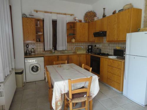 Apartamento Spanos House