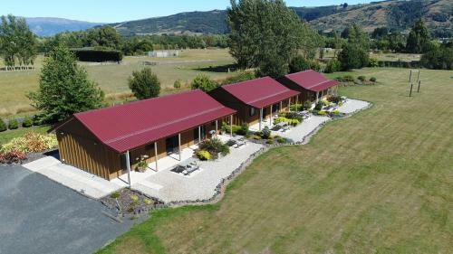 Longbourne Lodge Motel