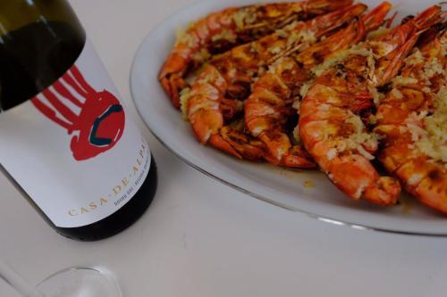 Hostal Casa De Alpajares - Casa De Campo, Enoteca & Spa