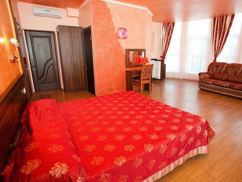 Hostal Yunona Guest House