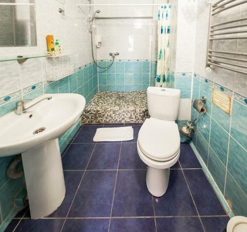 Hostal Anapa-patio Guest House