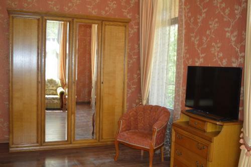 Hotel Golden Autumn