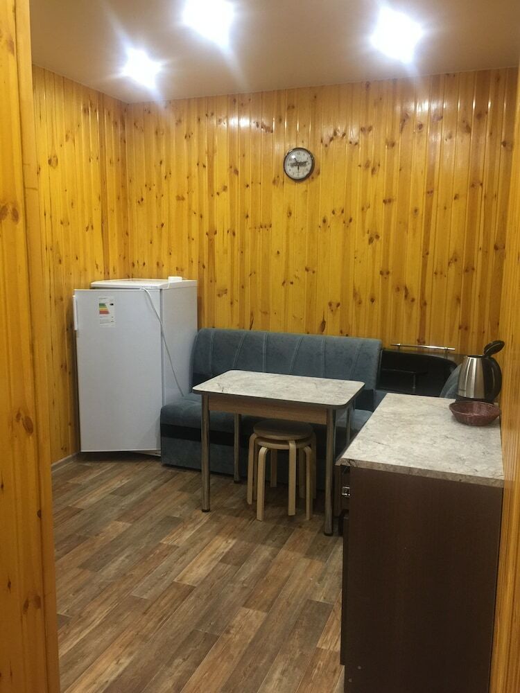 Hostal Planeta Guest House