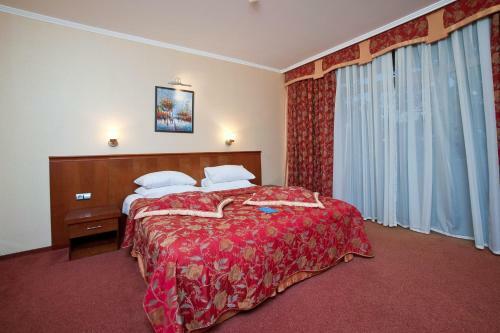 Primorie Grand Resort Hotel