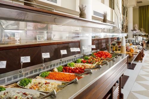 Primorie Grand Resort Hotel