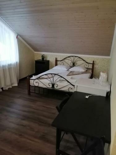 Hostal Guest House Semeinyi