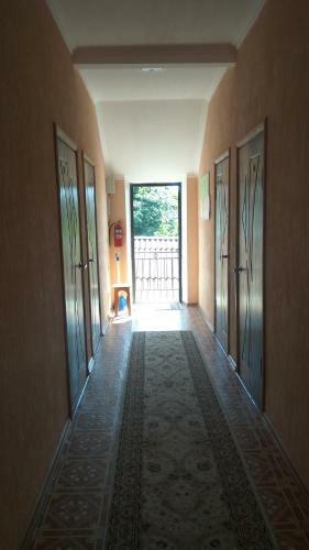Hostal Guest House Lenart