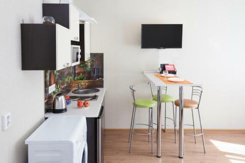 Nine Nights Apartments On Postysheva 65