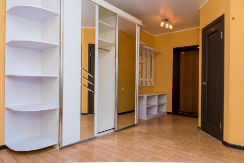 Apartment Spartakovskay 165