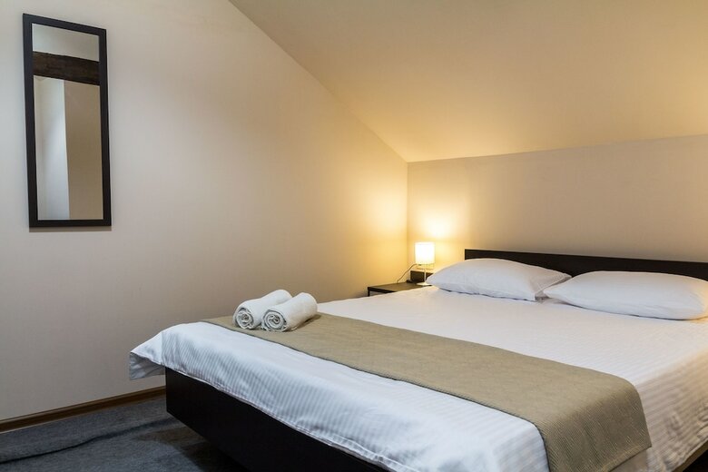 Makarov Hostel