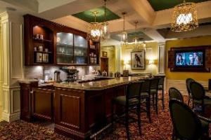 Hotel Trianon Old Naples