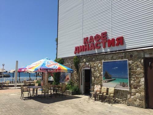 Posada Tornado Yacht Club