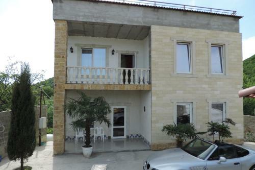 Hostal Guest House Faina