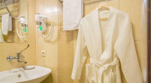 Hotel Grand Noy