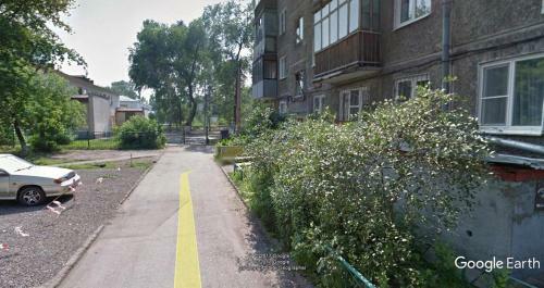 Apartment Near The Boulevard Of Heroes