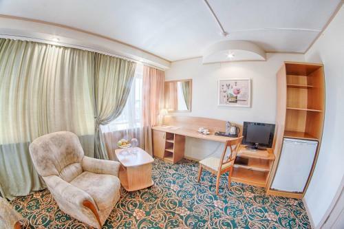 Novokuznetskaya Hotel