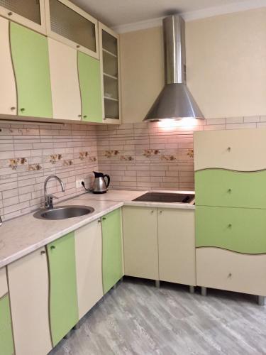 Large Apartment On Startovaya 1