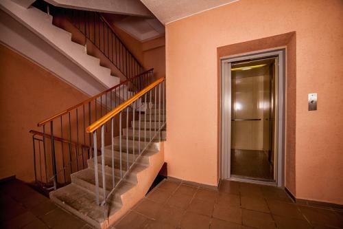 Apartments Kronshtadtskiy Pereulok 2-3