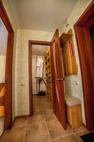 Apartments Sredne-lermontovskaya 8