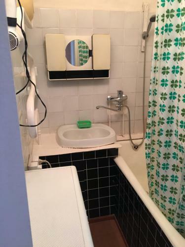 Apartment On Druzhby Narodov