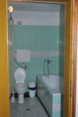 Hotel Kris Guesthouse
